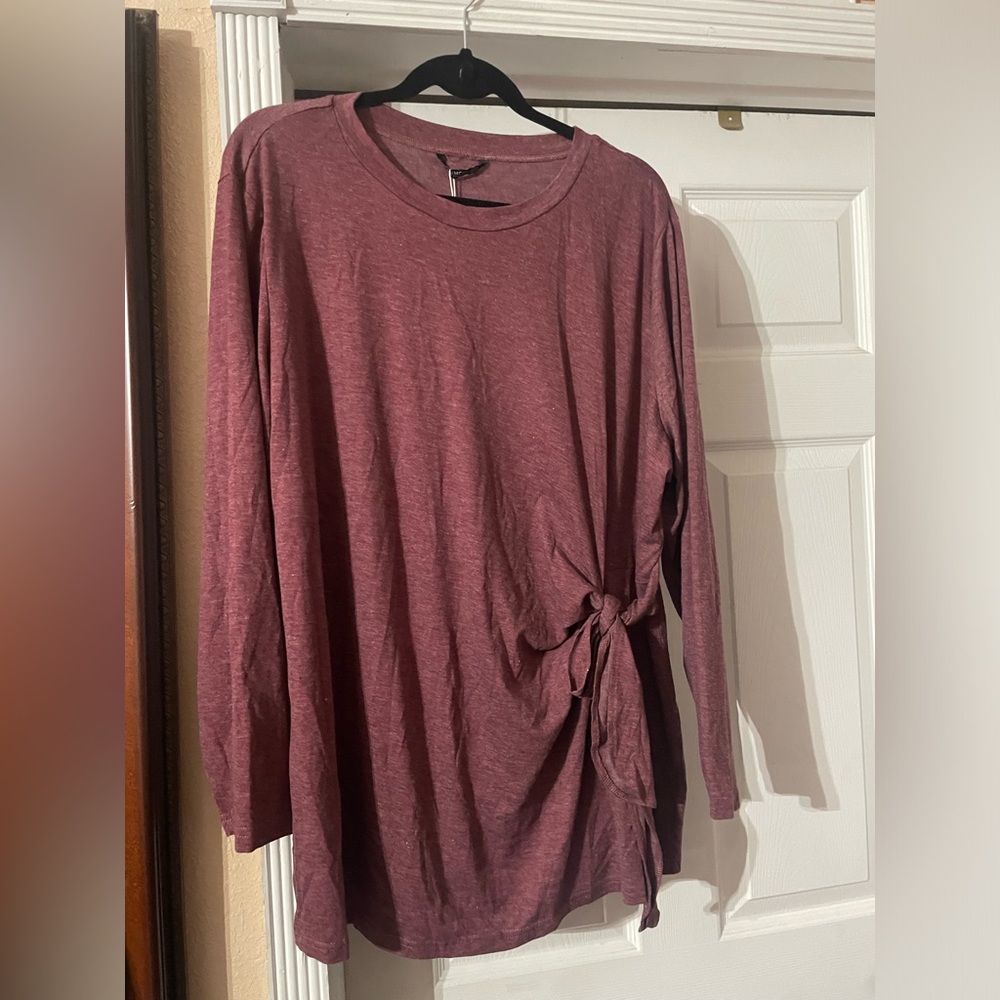 BloomChic Purple Long Sleeve Tie-Front Blouse size 3X 🌸🌺🌹 - Picture 3 of 3